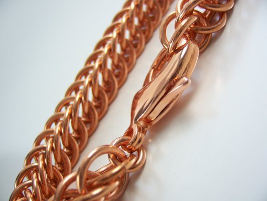 Bright copper chainmaille chain with a copper clasp