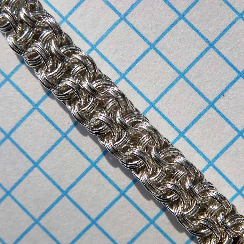 Kinged Vipera Berus chainmaille inchpack