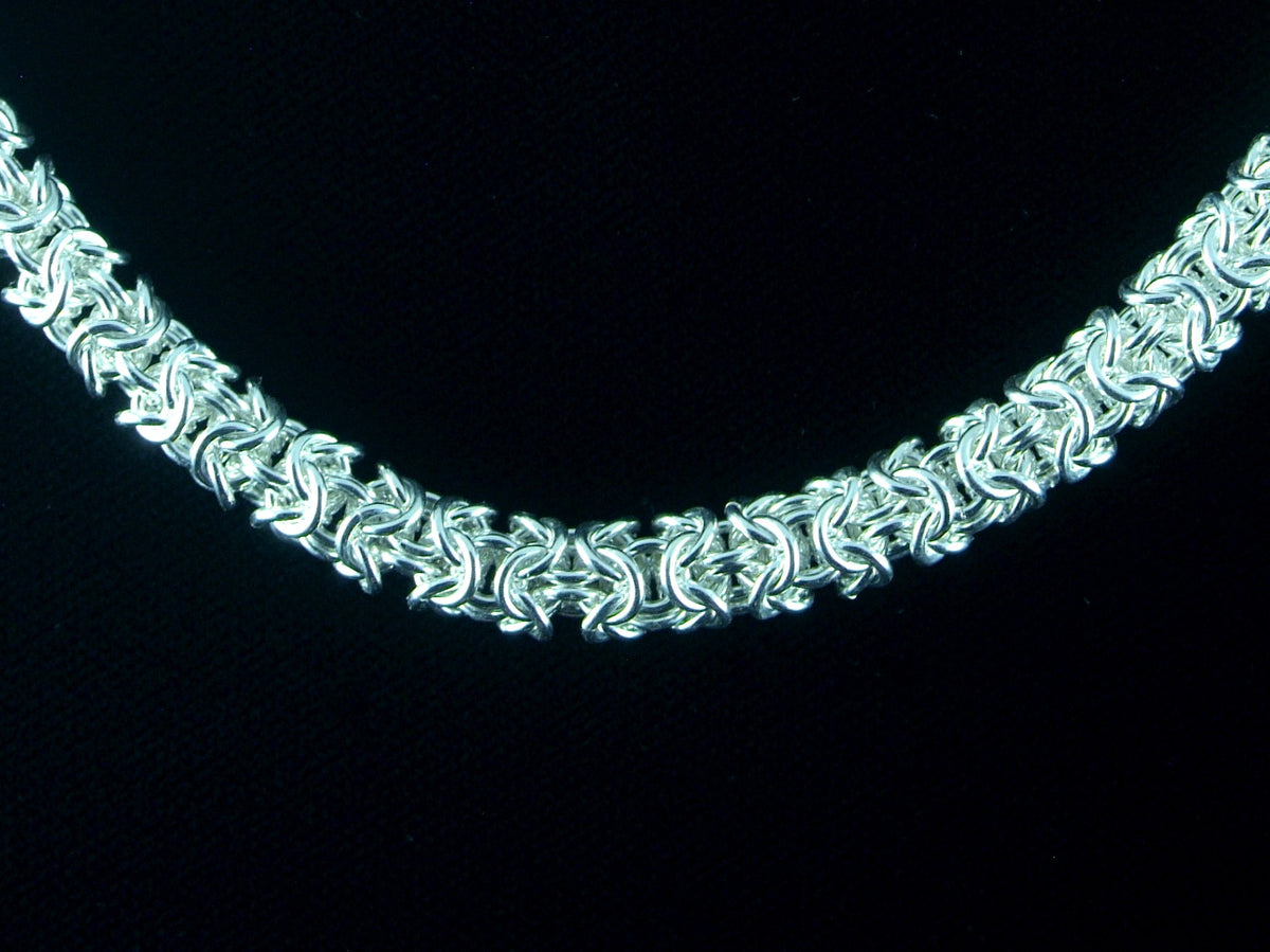Turkish Round RD chainmaille necklace