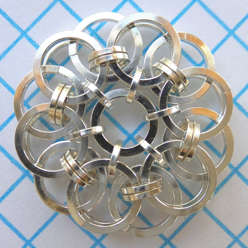 Wallflowers in square rings, photo 29