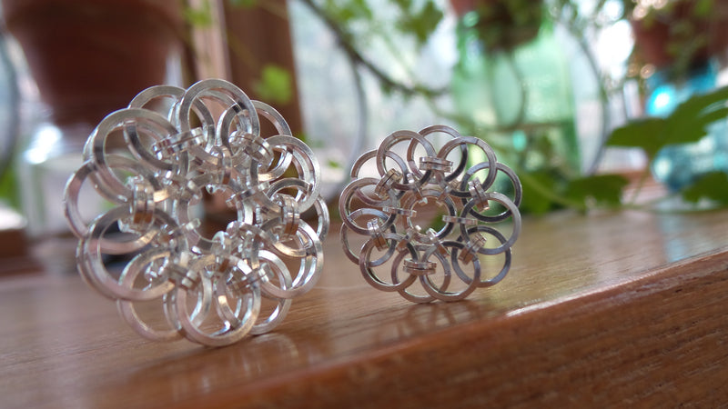 Wallflowers in square rings, photo 51